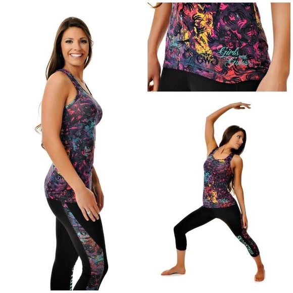 Girls With Guns Clothing Animal Print Tank. Spray It Out - Picture 2 of 3